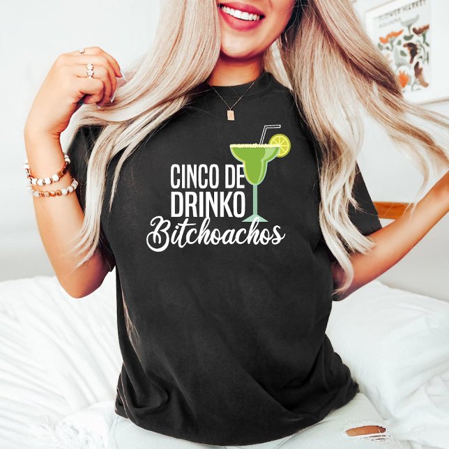 Camiseta Cinco de Drinko Bitchachos | Cinco engraçadas de M (Cinco de Drinko Bitchachos | Funny Cinco De Mayo T-Shirt)