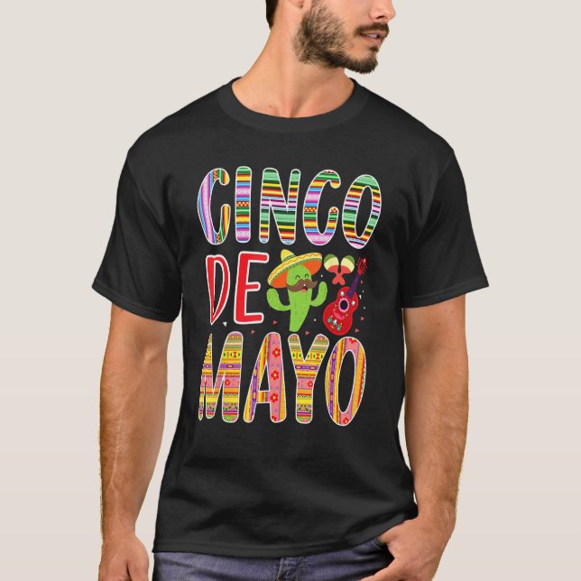 Camiseta Cinco de Mayo Cactus Guitar Music Mexican Funny (Frente)