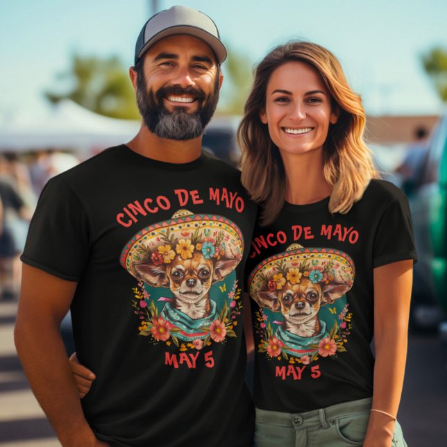 Camiseta Cinco de Mayo Chihuahua Vestindo Sombrero & Serape (Criador carregado)