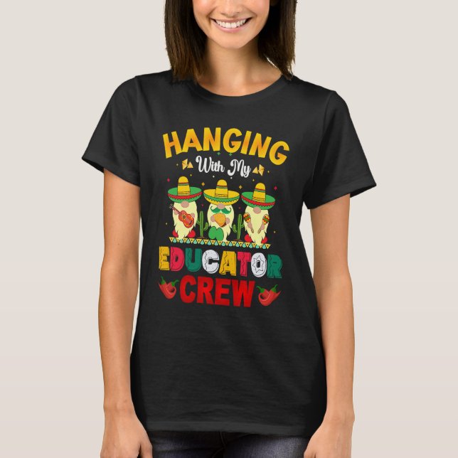 Camiseta Cinco de Mayo educator crew gnomes love fiesta (Frente)