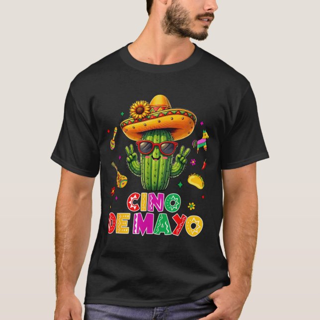 Camiseta Cinco de mayo mexican cactus funny lets fiestaCinc (Frente)
