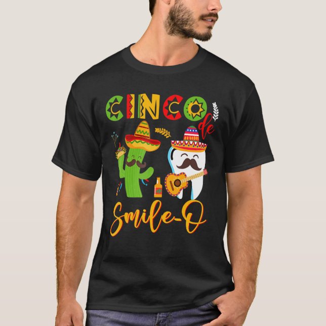 Camiseta Cinco De Smile O Engraçado Tacos Tacos Tacos De Vi (Frente)
