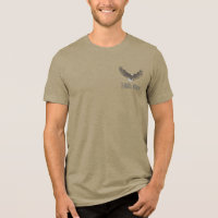 Camiseta-cinza de arte da águia-voadora