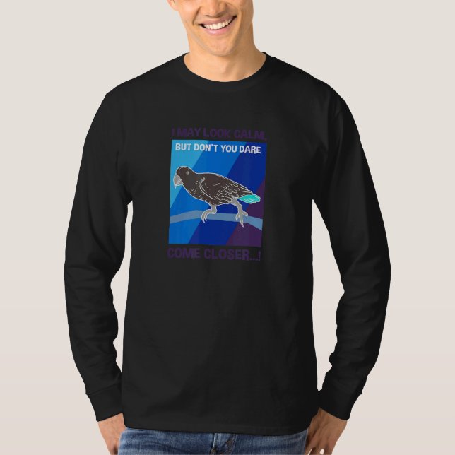 Camiseta Cinzas Africanas Irritadas Pedagando Dedo (Frente)