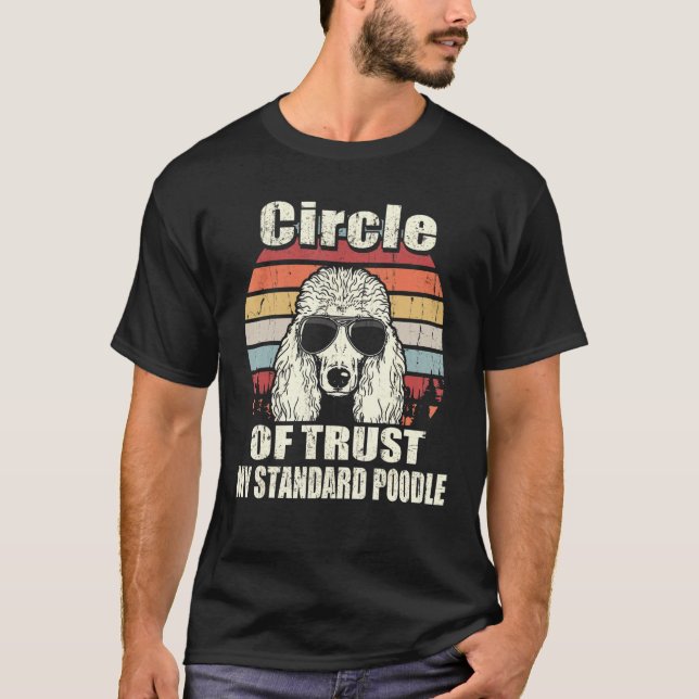 Camiseta Círculo De Confiança - Meu Poodle Padrão - Retro (Frente)