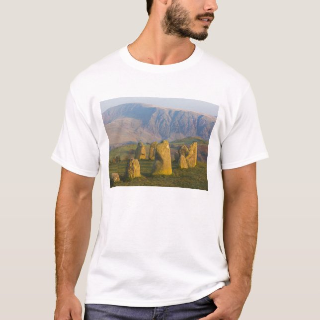 Camiseta Círculo de Pedras Castlerigg, Distrito dos Lagos,  (Frente)