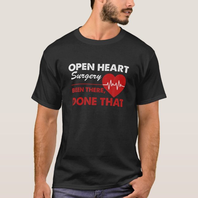 Camiseta Cirurgia de Coração Aberta Arte Engraçada Citando  (Frente)