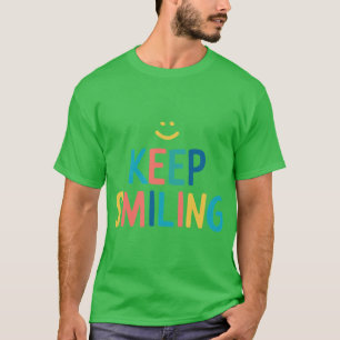 Camiseta Citação Colorida Feliz de Manter o Sorriso