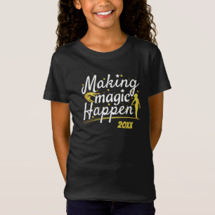 Camiseta Citação de Ginástica Feminina Fazendo Magia Aconte