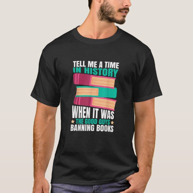 Camiseta Citação de Livros Proibidos  (Frente)