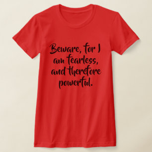 Camiseta Citação de mulheres sem coração em Script Moderno 