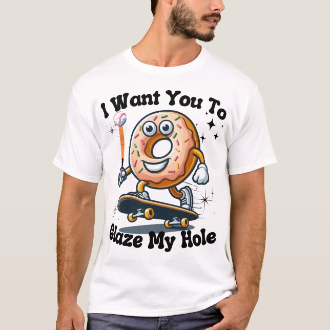 Camiseta Citação de Rosquinha Anime Feliz de Skateboard (Frente)