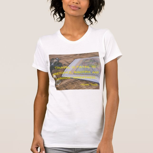 Camiseta Citações do viagem por Mark Twain (Frente)