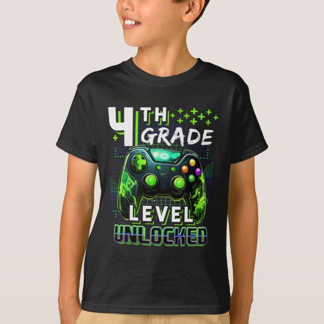 Camiseta Ck To School 4th Grade Boys Gamer First Day School (Frente)