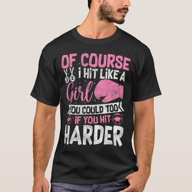 Camiseta Claro Que Eu Acerto Como Uma Garota Kickboxing Spa (Frente)