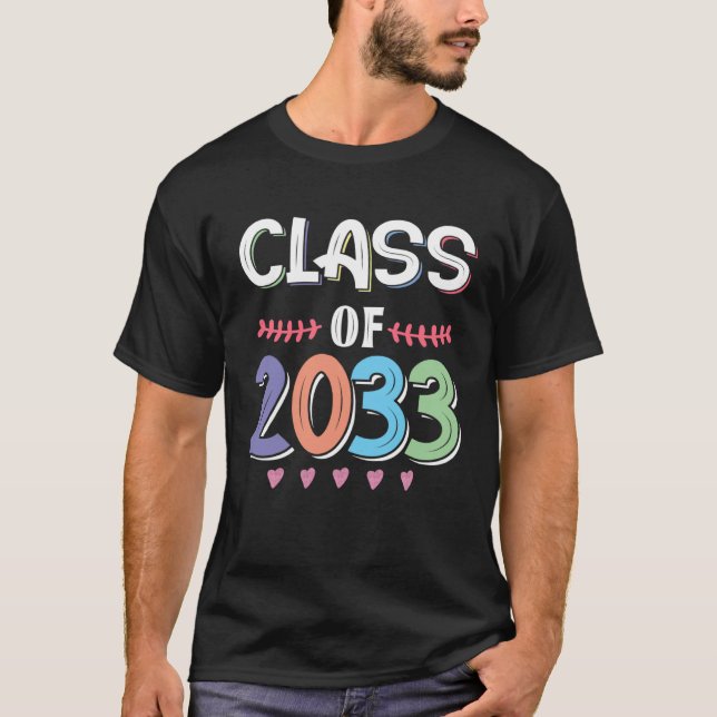 Camiseta Class Of 2033 Grow With Me Future Graduate Teacher (Frente)