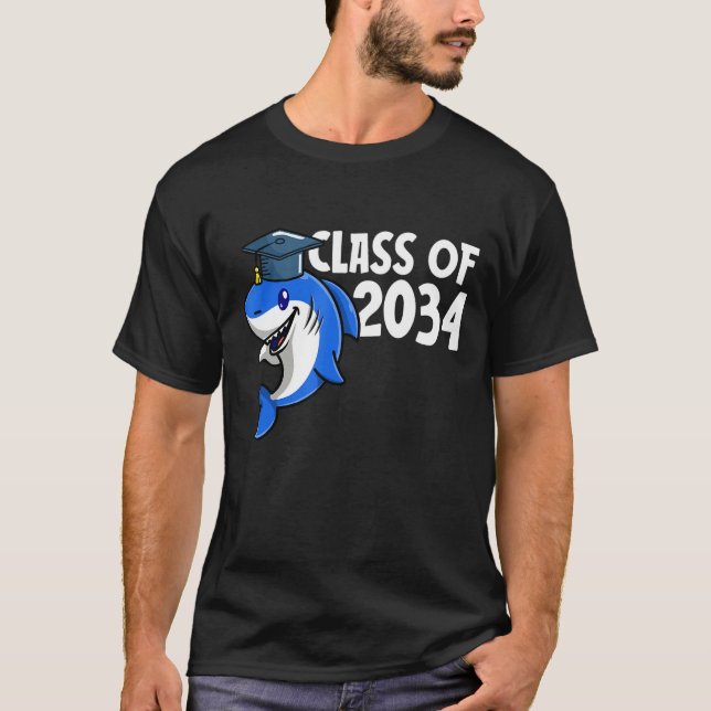 Camiseta Class Of 2034 Shark Graduate Pre K Kindergarten Pr (Frente)