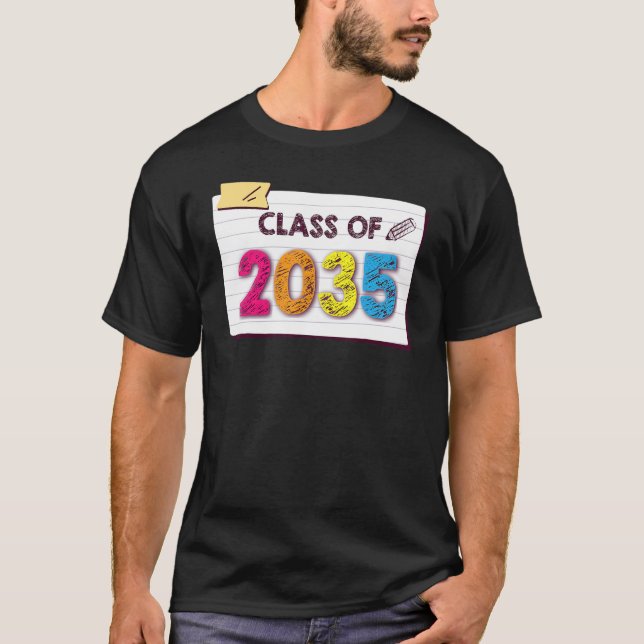 Camiseta Class Of 2035 Grow With Me Graduation First Day Of (Frente)