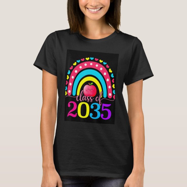 Camiseta Class Of 2035 Grow With Me Graduation First Day Ra (Frente)