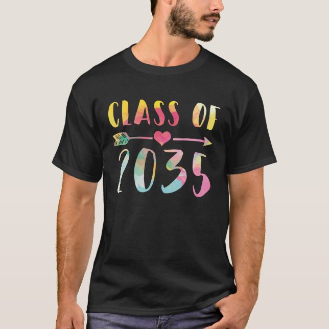 Camiseta Class Of 2035 Pre school Kindergarten Nursery Grad (Frente)