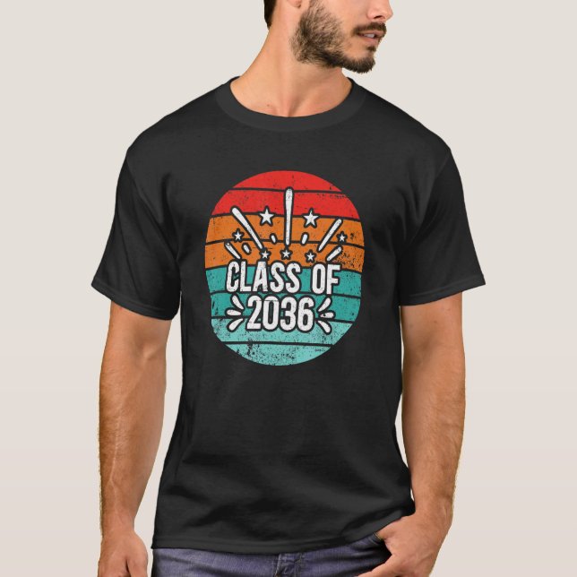 Camiseta Class Of 2036 kindergarten to graduation Sunset Re (Frente)