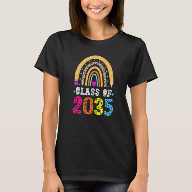 Camiseta Classe Arco-Íris de 2035 Leopard Pre k Cresce com  (Frente)