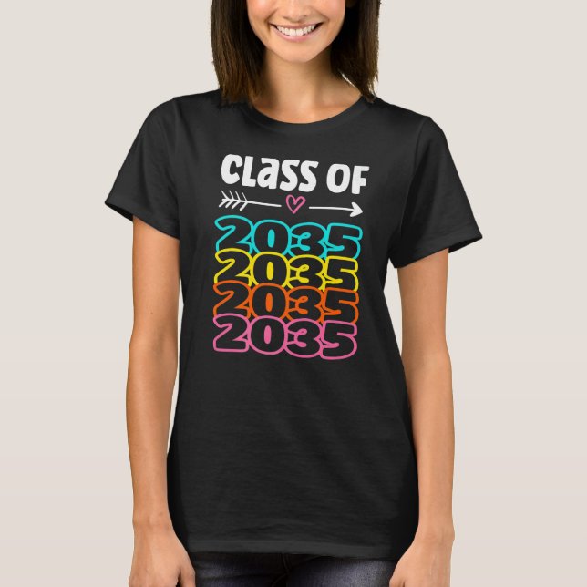 Camiseta Classe De 2035 Cresce Comigo Primeiro Dia De Gra E (Frente)