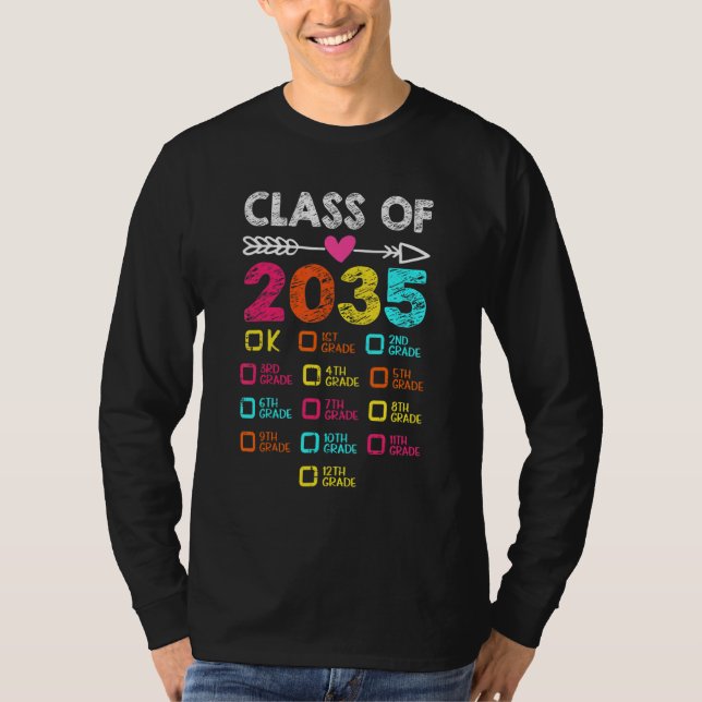 Camiseta Classe De 2035 Pós-Graduação Pré-K No Dia Passado (Frente)