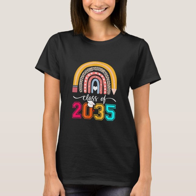 Camiseta Classe De 2035 Rainbow Leopard Pre K Cresce Comigo (Frente)