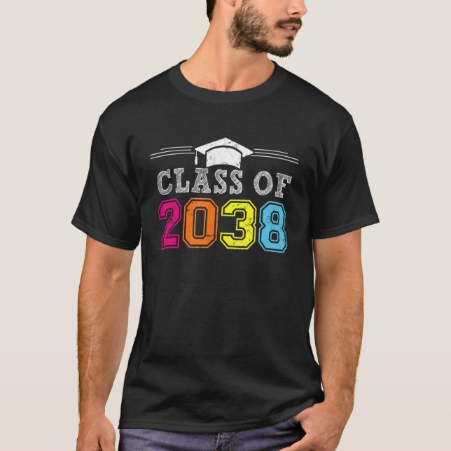 Camiseta Classe de 2038 Cresce Comigo Graduação Primeiro Di (Frente)