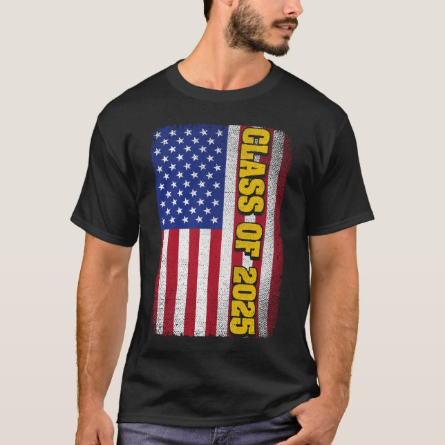 Camiseta Classe De Graduação De Bandeira Americana Do Mais  (Frente)