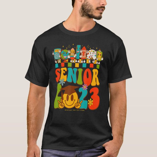 Camiseta Classe De Graduação Do Mais velho Retroativo 2023  (Frente)