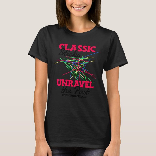 Camiseta Classic Sticks Unravel the Past 90s Kids Game Thro (Frente)