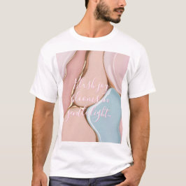 Camiseta clássica com gráfico abstrato elegante