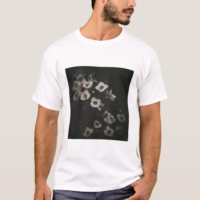 Camiseta Clássica Preto e Branco (Frente)