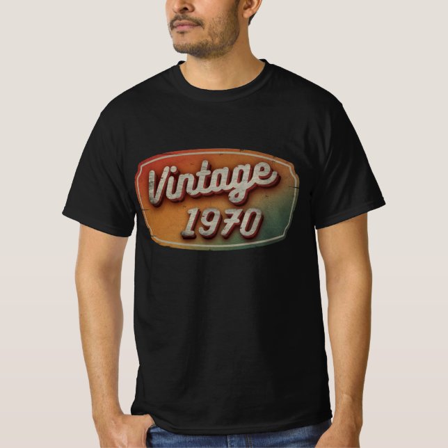 CAMISETA CLÁSSICO RETRÔ VINTAGE 1970 PRESENTE  (Frente)