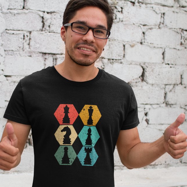 Camiseta Clássico Vintage Chess Pials Sunset (Classic Vintage Chess Pieces Sunset T-Shirt)