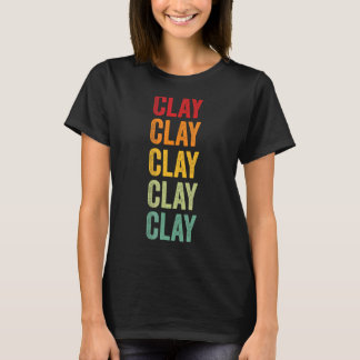 Camiseta Clay County Dakota do Sul Design de texto Arco-Íri