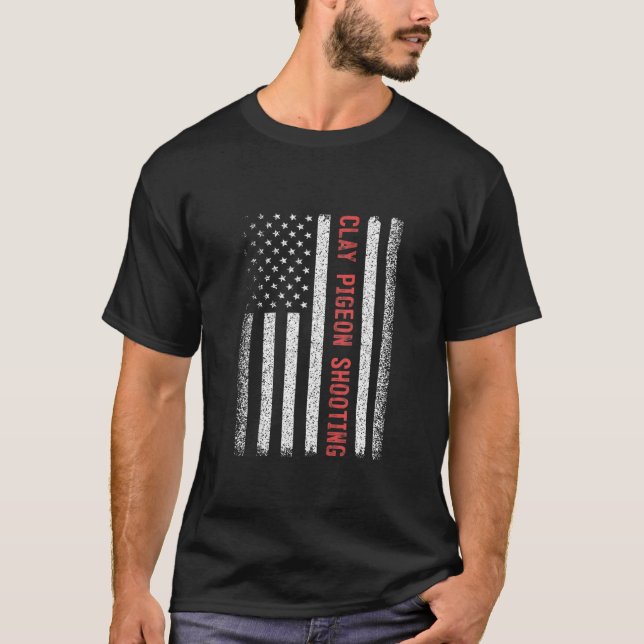 Camiseta Clay Pigeon fotografando bandeira americana 4 de j (Frente)