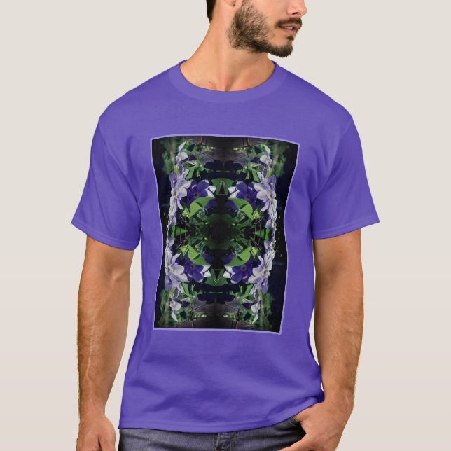 Camiseta Clematis Roxa Na Cerca De Abstrato (Frente)