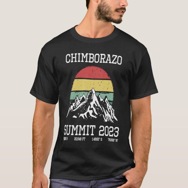 Camiseta Climbed Chimborazo Summit 2023 Sun Hike Equador Hi (Frente)