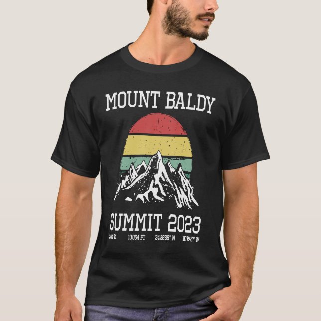Camiseta Climbed Mount Baldy Summit 2023 Sun California USA (Frente)