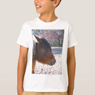 Camiseta Close de cavalo marrom, pequeno pônei marrom
