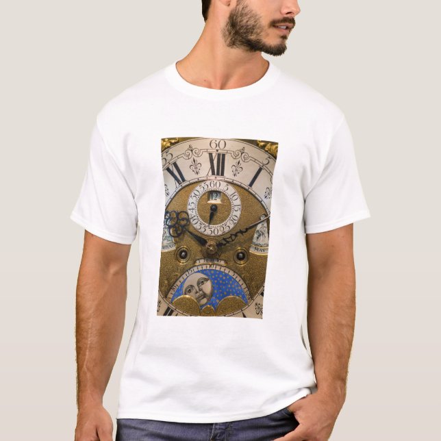 Camiseta Close de um relógio antigo, Alemanha (Frente)