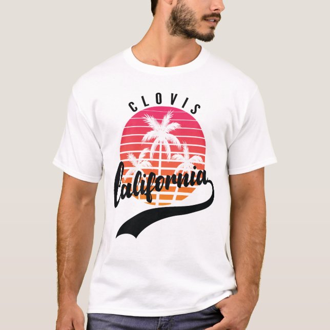Camiseta Clovis, California Retro Sunset Men's T-Shirt (Frente)