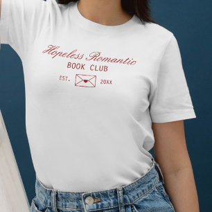 Camiseta Clube de Leitura Romântico Sem Esperança Fofo