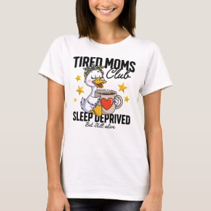 Camiseta Clube de Mães Cansadas Pato Apaixonado por Café Pr