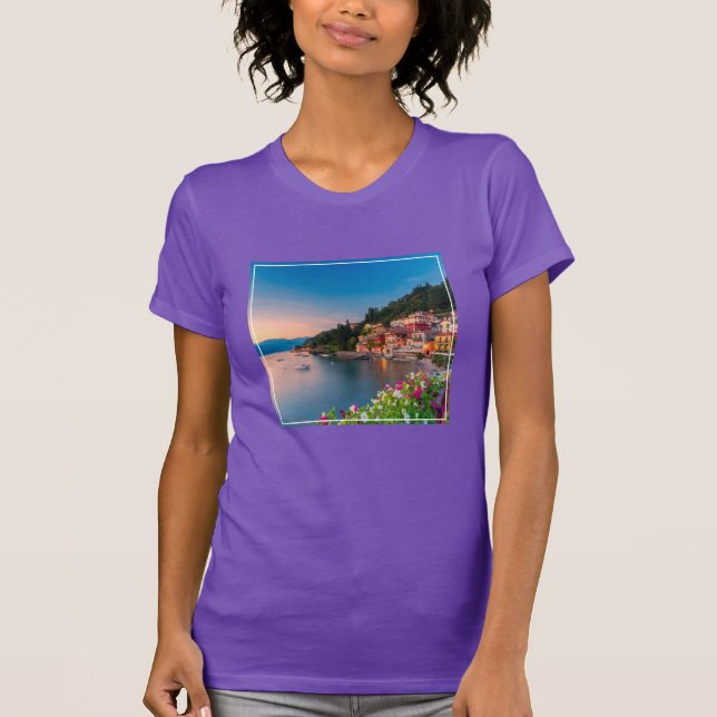Camiseta Coastline | Varena, Lombardia, Itália (Frente)