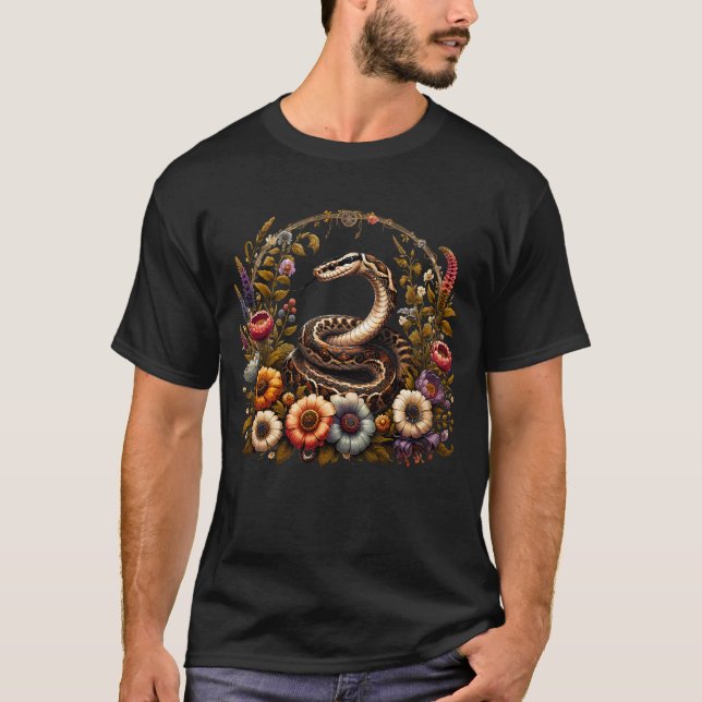 Camiseta Cobra Aestésico Boho Caminho Botânico Floral (Frente)