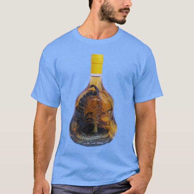 Camiseta Cobra Cobra Vs Scorpion Whiskey ... Yadong Lao (Frente)